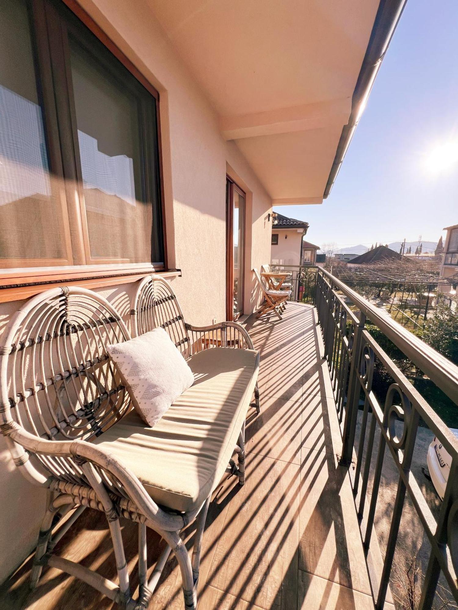 Apartments Aerodrom Подгориця Екстер'єр фото