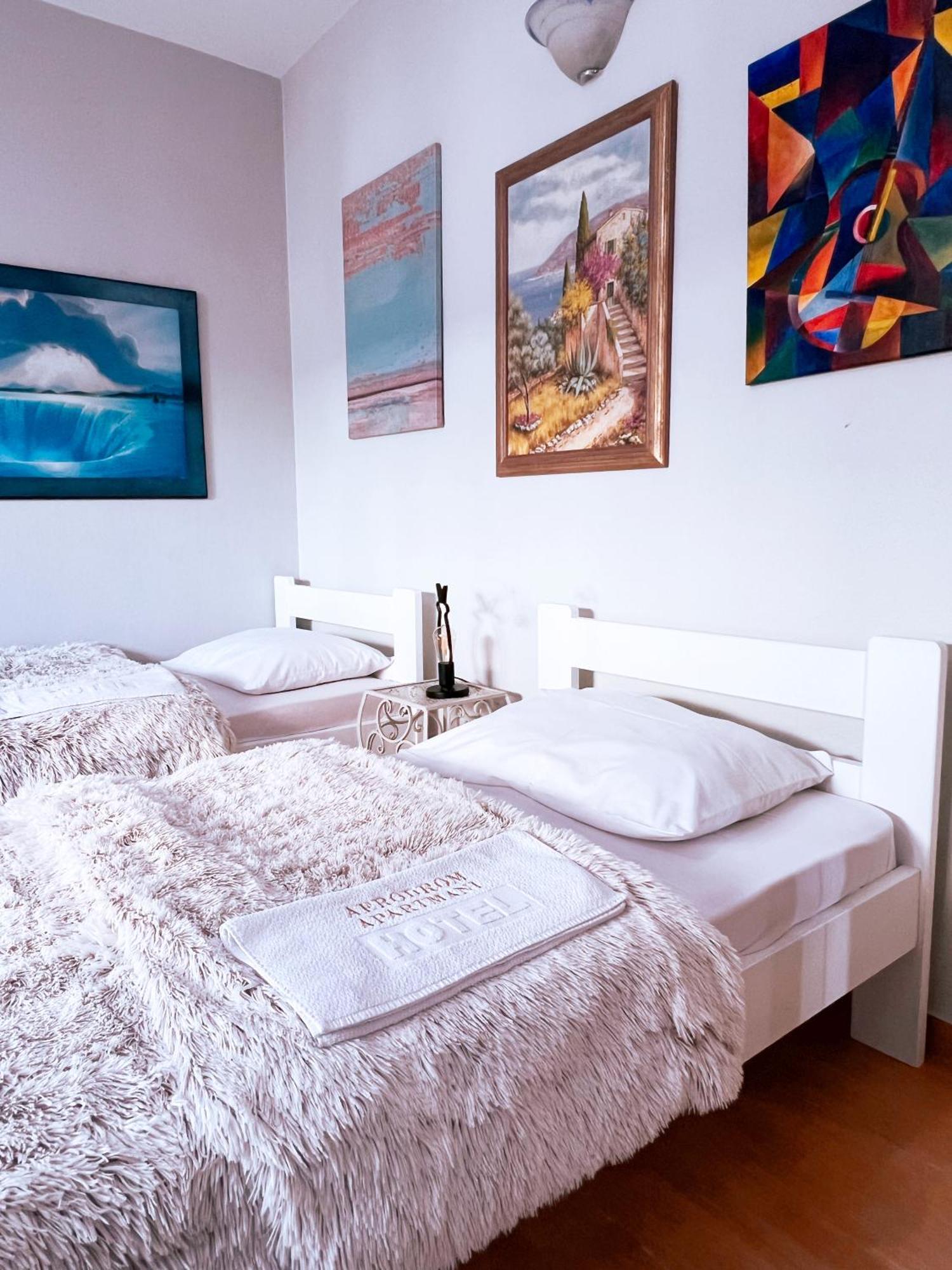 Apartments Aerodrom Подгориця Екстер'єр фото