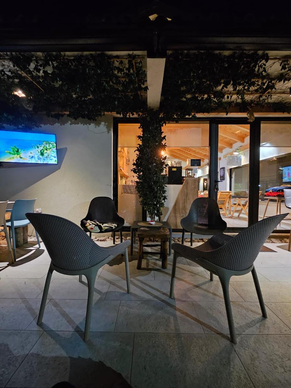 Apartments Aerodrom Подгориця Екстер'єр фото