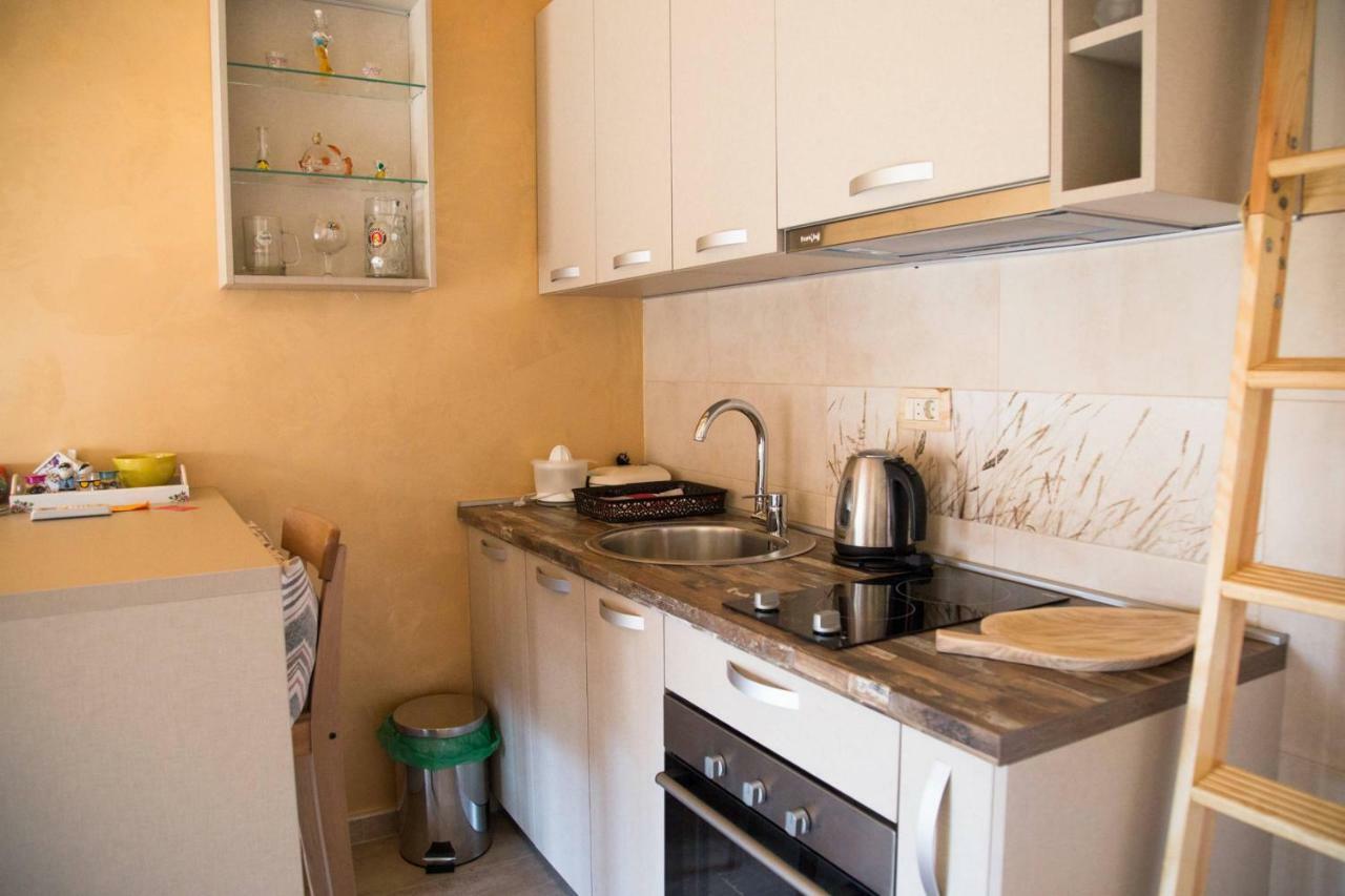Apartments Aerodrom Подгориця Екстер'єр фото